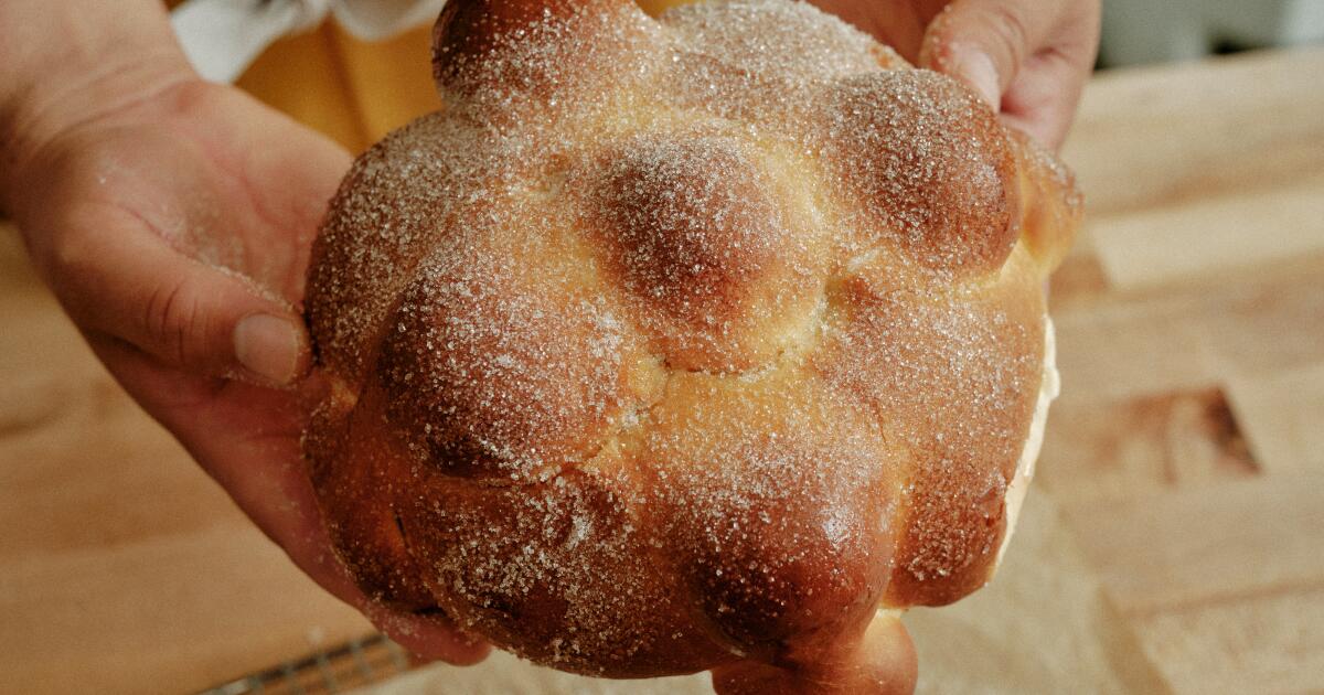 The Pan de Muerto recipe from Gusto Bread