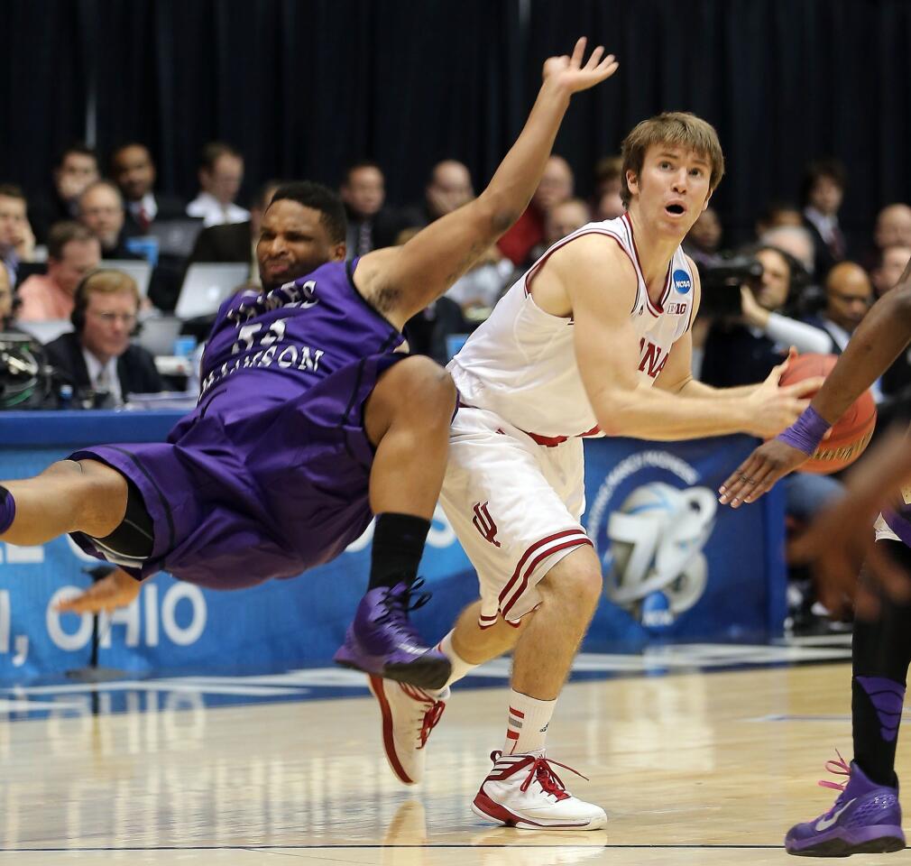 Indiana 83, James Madison 62