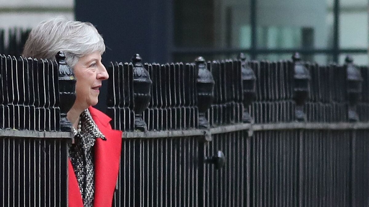 British Prime Minister Theresa May leaves 10 Downing St. in central London on Nov. 16, 2018.