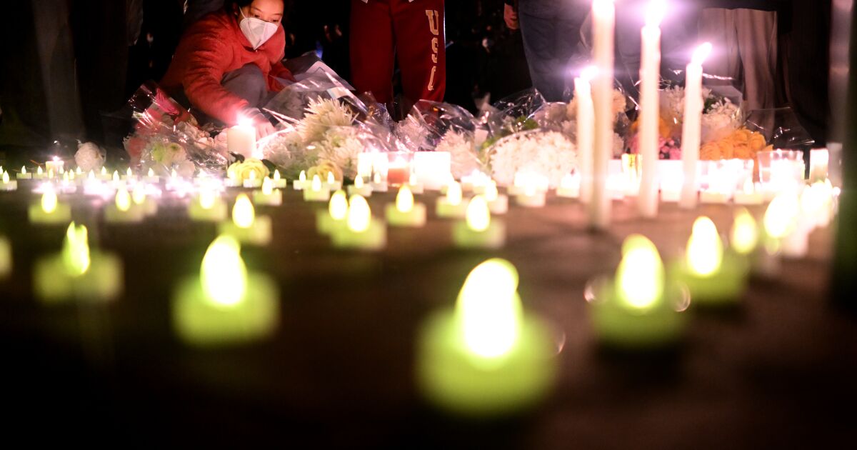 Chinese in Southern California are sympathetic, worried for protesters back home Chinese in Southern California are sympathetic, worried for protesters back home