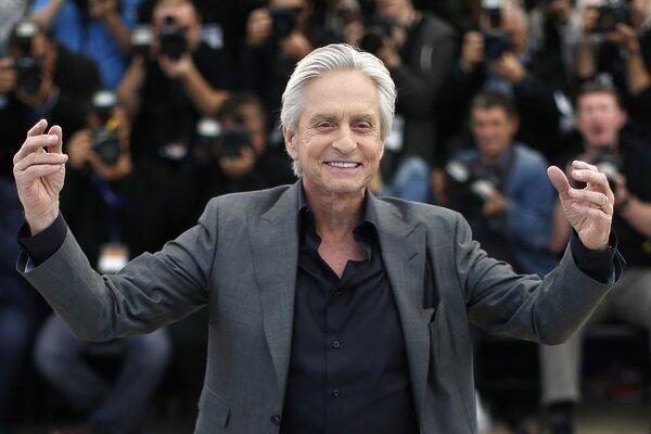 Michael Douglas sparks rumors about own throat cancer cause