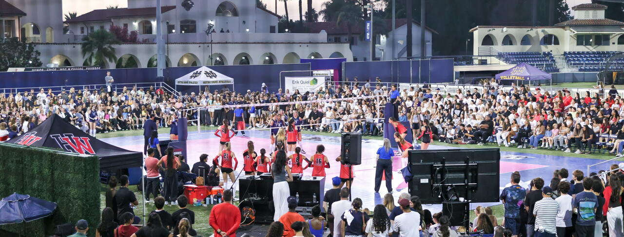 Over 1,000 fans gathered Saturday for an outdoor girls’ volleyball match at Sherman Oaks Notre Dame on the baseball field.