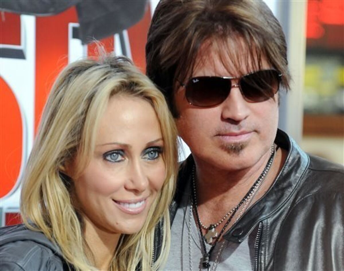 billy ray cyrus wife tish