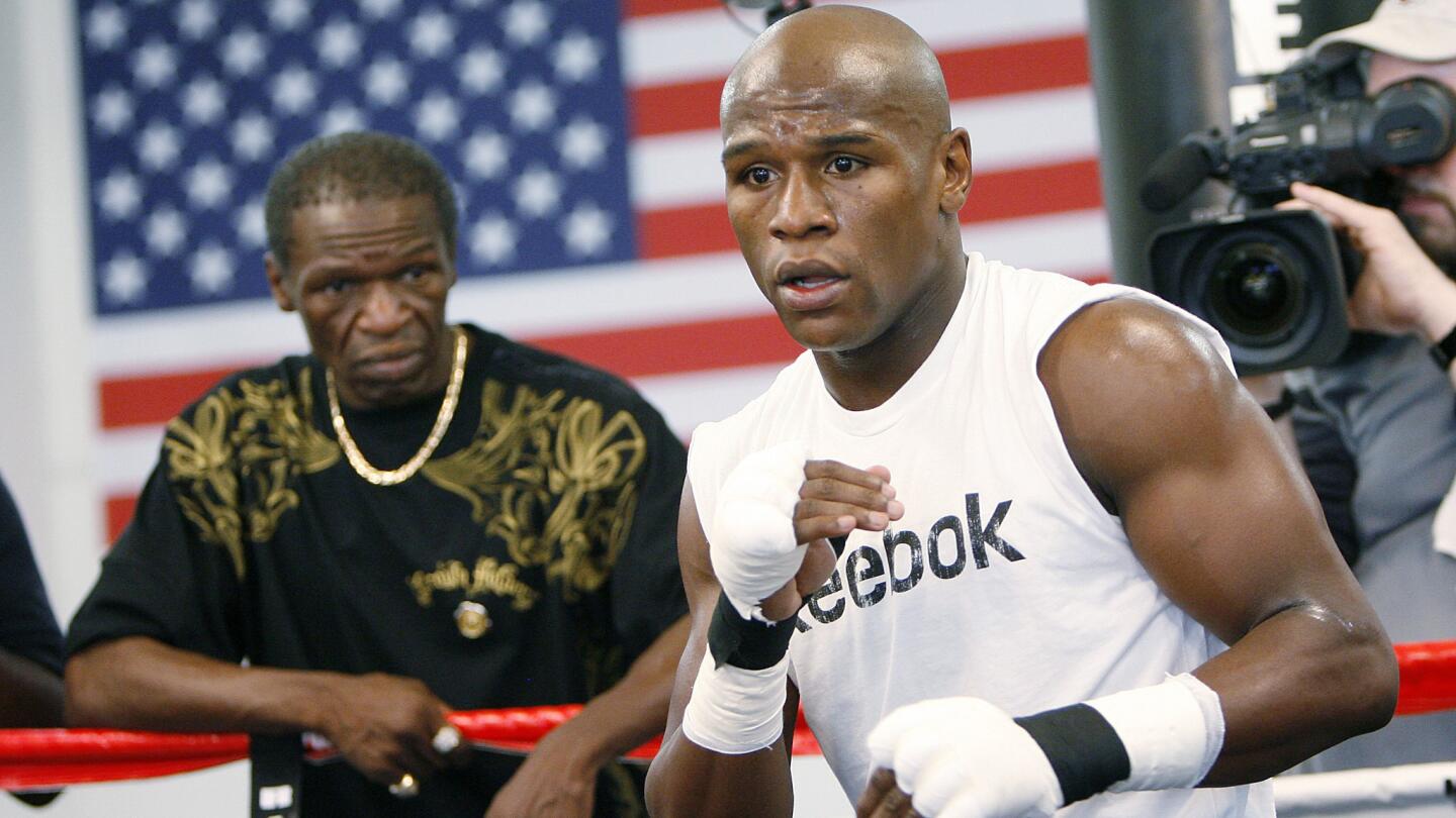 Floyd Mayweather Jr., Floyd Mayweather Sr.