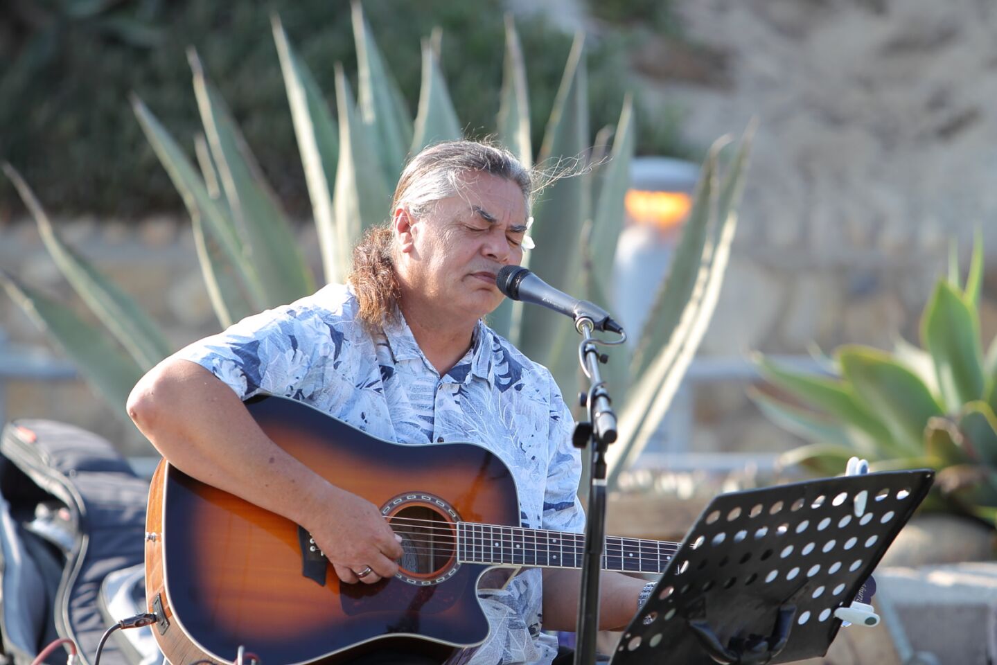 Island musician Quintinn Holi plays at Fletcher Cove