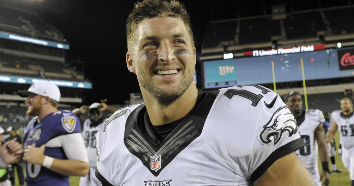 Photos: Tim Tebow - Los Angeles Times