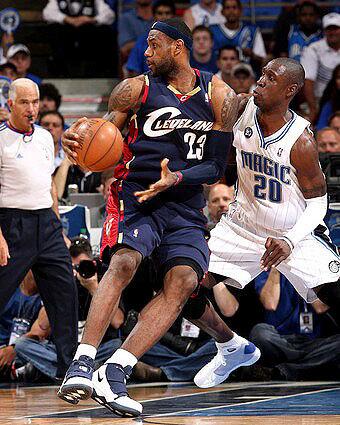 Mickael Pietrus, LeBron James