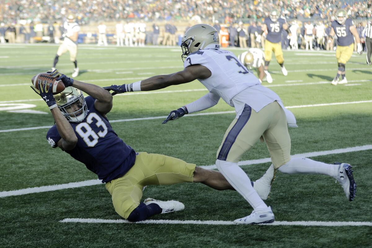 Claypool catches 4 TDs as No. 16 Notre Dame rout Navy 52-20 - The San Diego  Union-Tribune