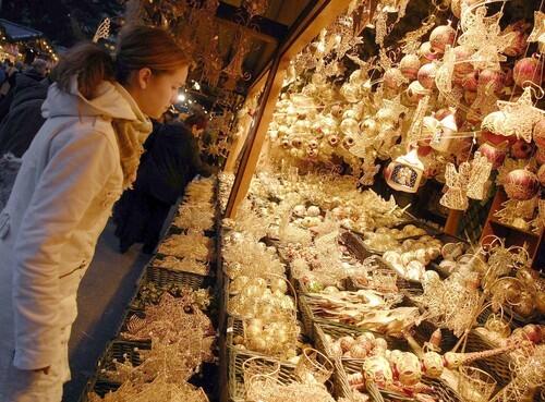 Christmas decorations in Vienna