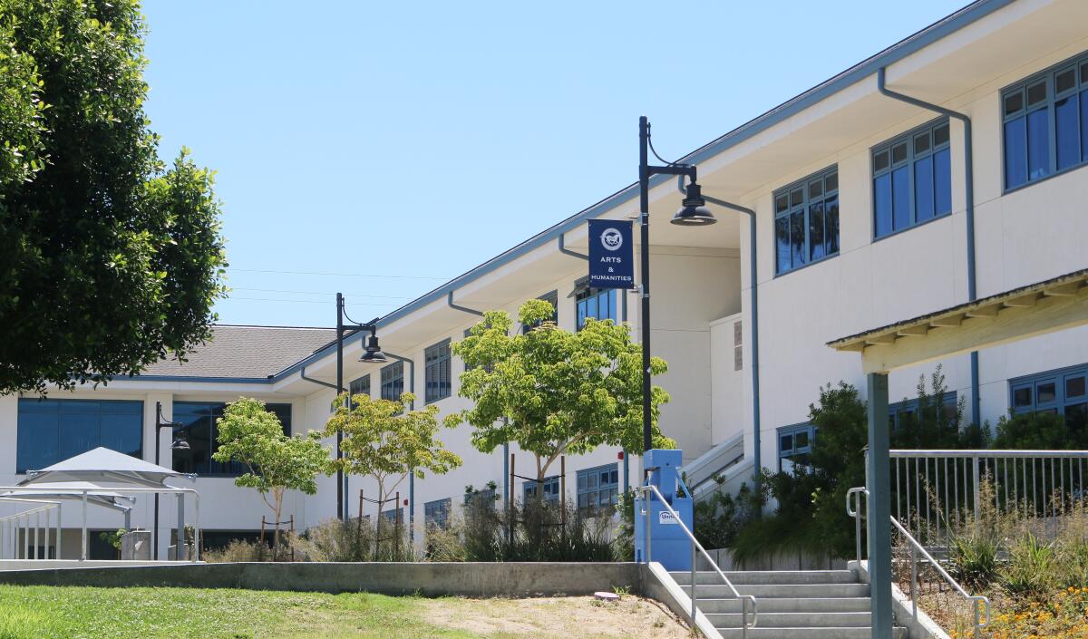 SDA's Arts & Humanities building.