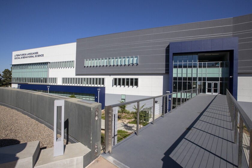 A pedestrian skyway cat a newly constructed Language Arts and Social Sciences building at Orange Coast College.
