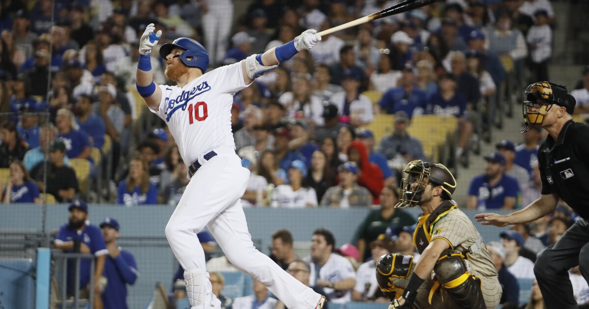 Justin Turner frappe deux circuits dans la victoire des Dodgers contre les Padres