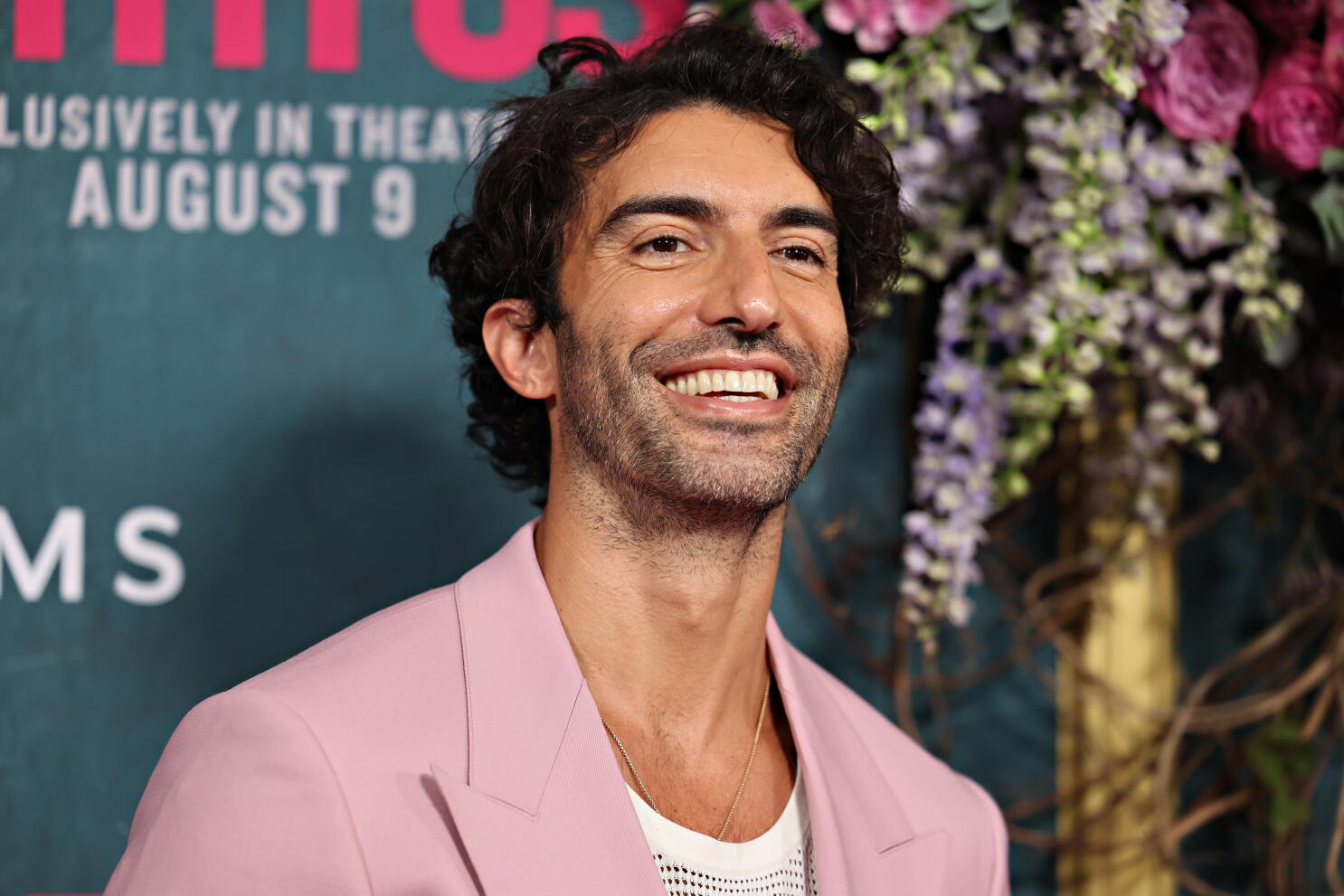 Texts link Justin Baldoni’s crisis PR pro to ‘smear’ sites, complaint alleges Texts link Justin Baldoni’s crisis PR pro to 'smear' sites, complaint alleges