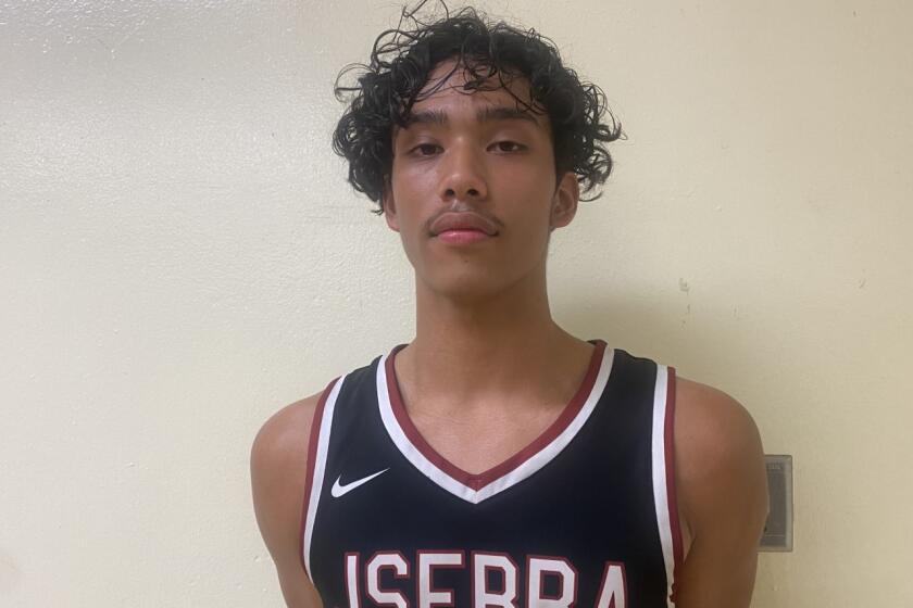 Rob Diaz of JSerra scored 37 points in his team's 70-68 win over Fairfax.