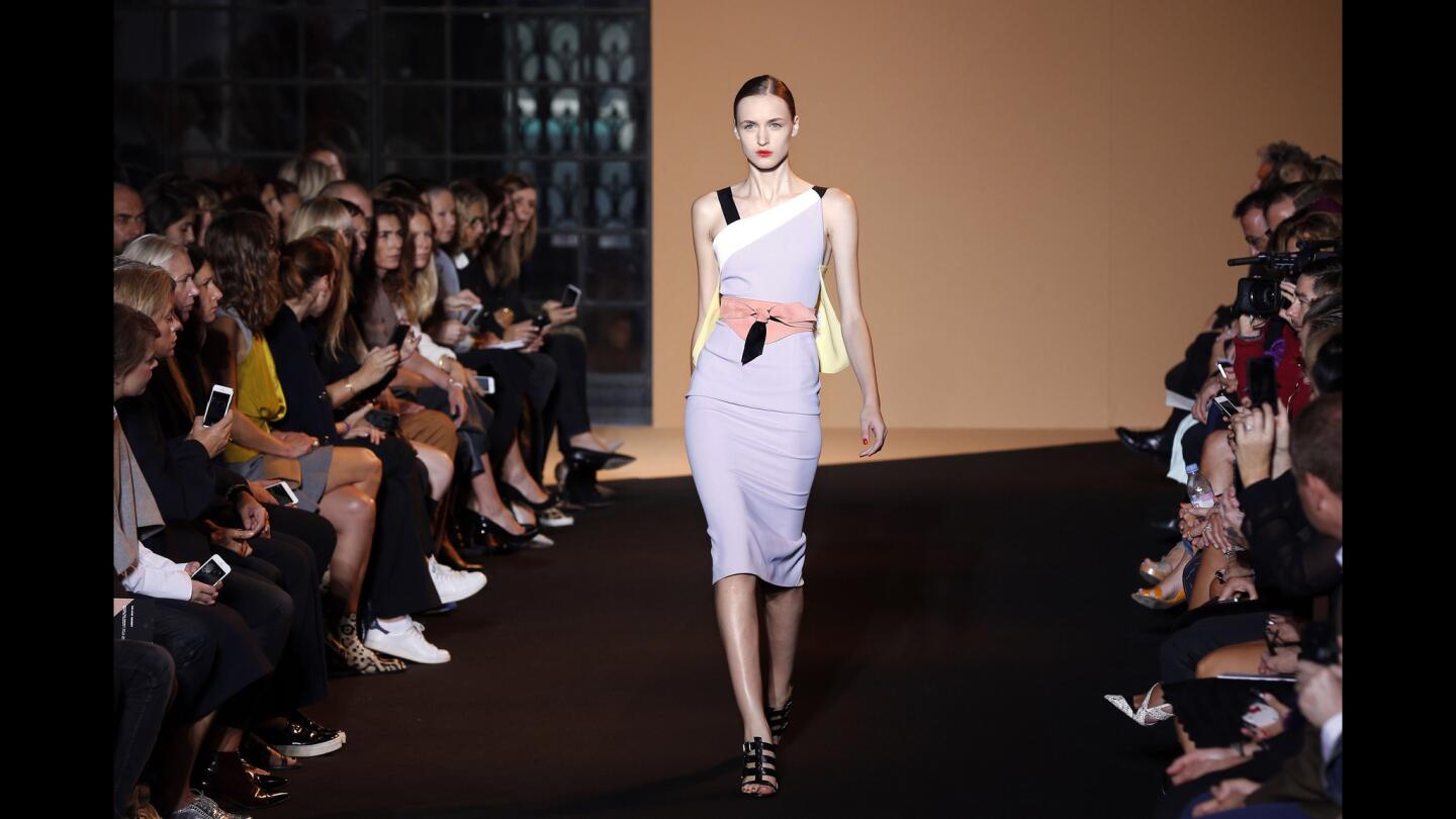 Paris Fashion Week: Roland Mouret