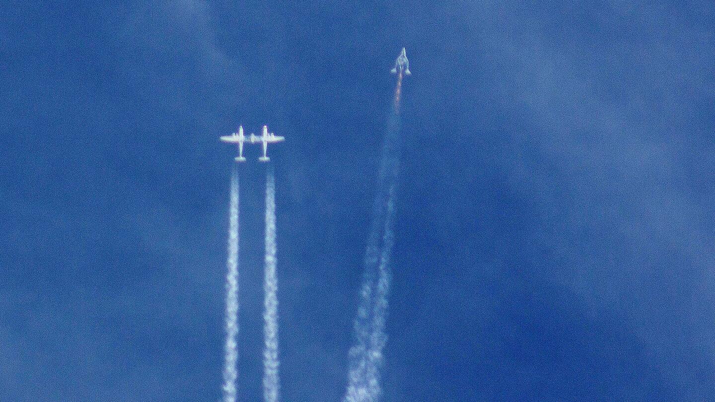 Virgin Galactic's SpaceShipTwo crashes during test flight