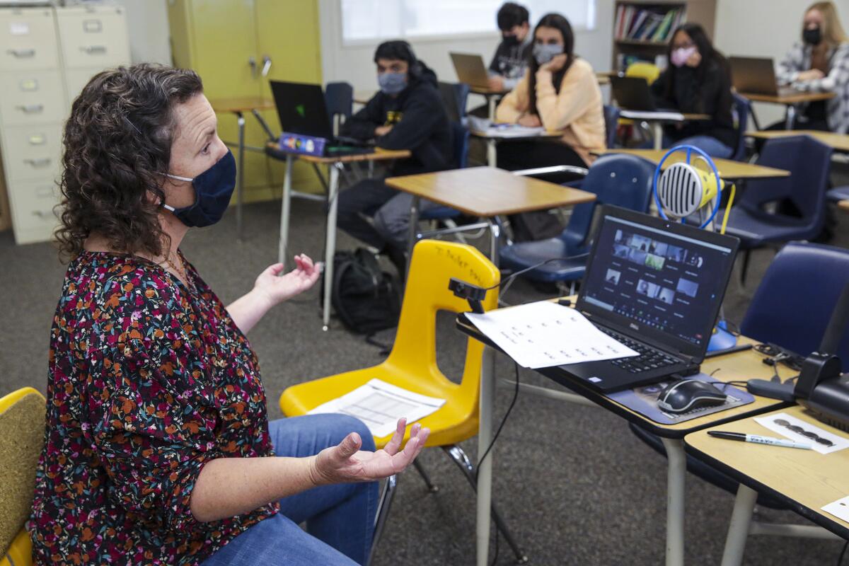 Teresa Miller teaches live and on Zoom simultaneously at Capistrano Valley High School in Mission Viejo.