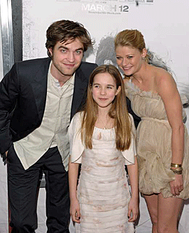Robert Pattinson, Ruby Jerins and Emilie de Ravin