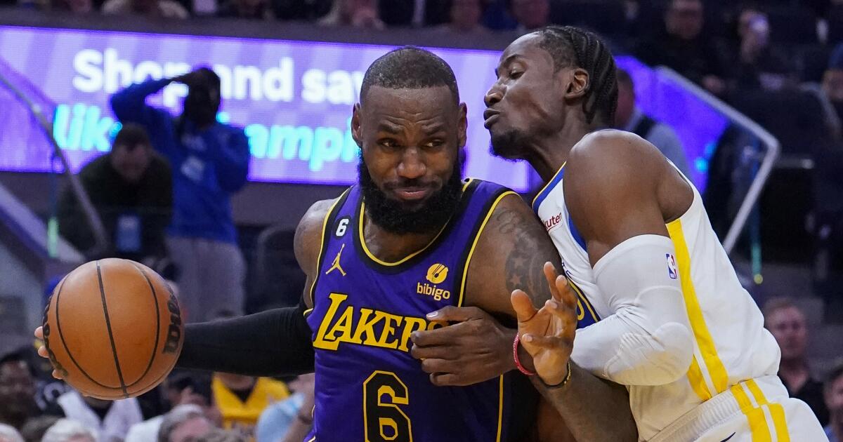 How is LeBron James still this good? Improved shooting, health among  factors keeping Lakers star in elite company