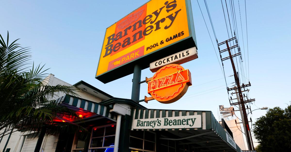 Barney’s Beanery valet in West Hollywood attacked in ‘violent rampage’