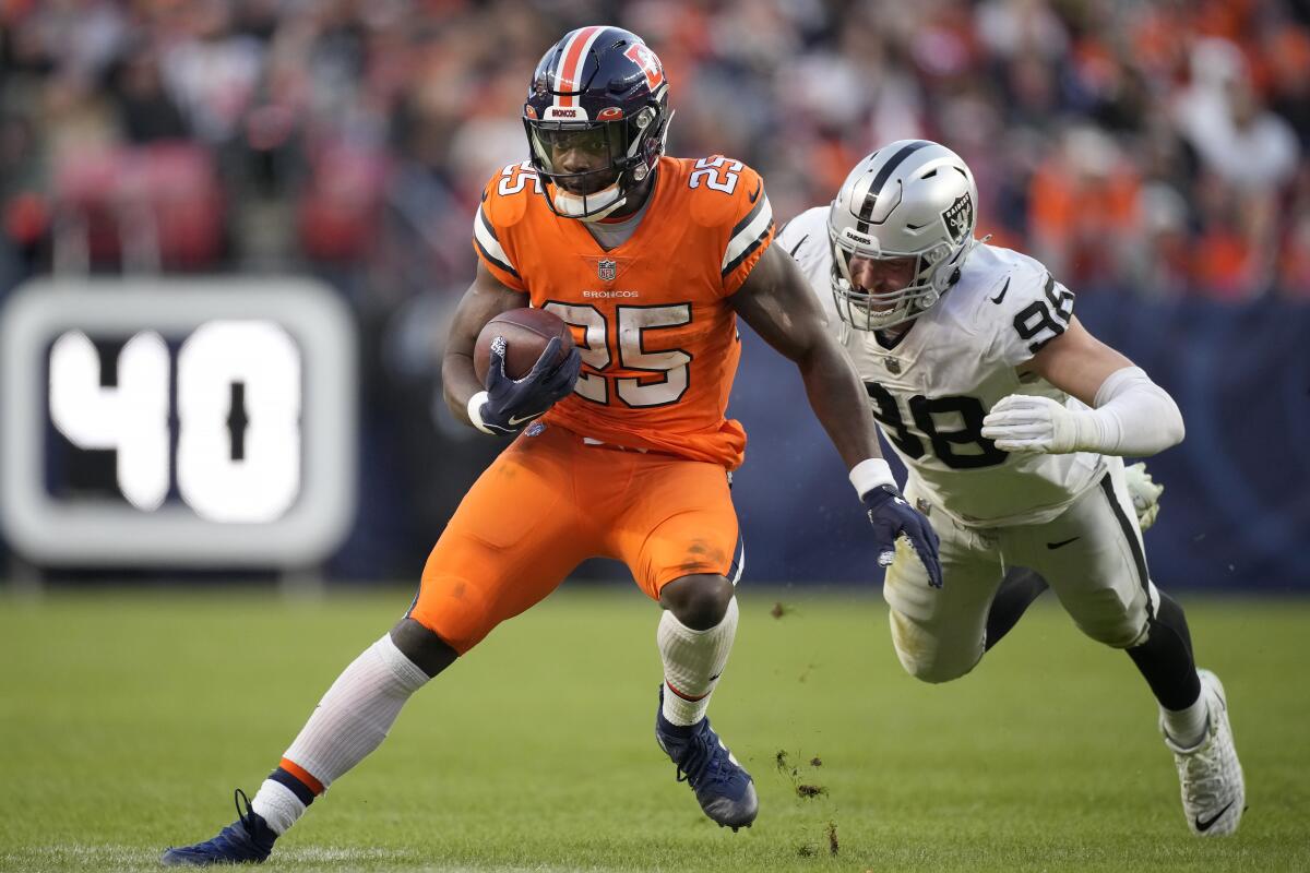 AP source: Chiefs adding ex-Broncos RB Melvin Gordon - The San Diego  Union-Tribune