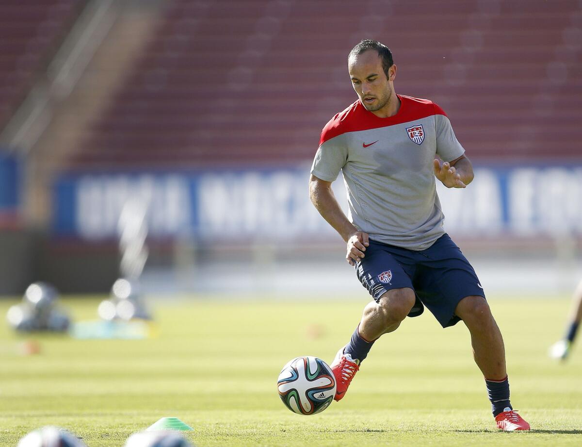 Landon Donovan's World Cup experience would have been a valuable asset for the U.S. in Brazil this summer, former Coach Bruce Arena says, but the veteran forward was left off of the 2014 roster.