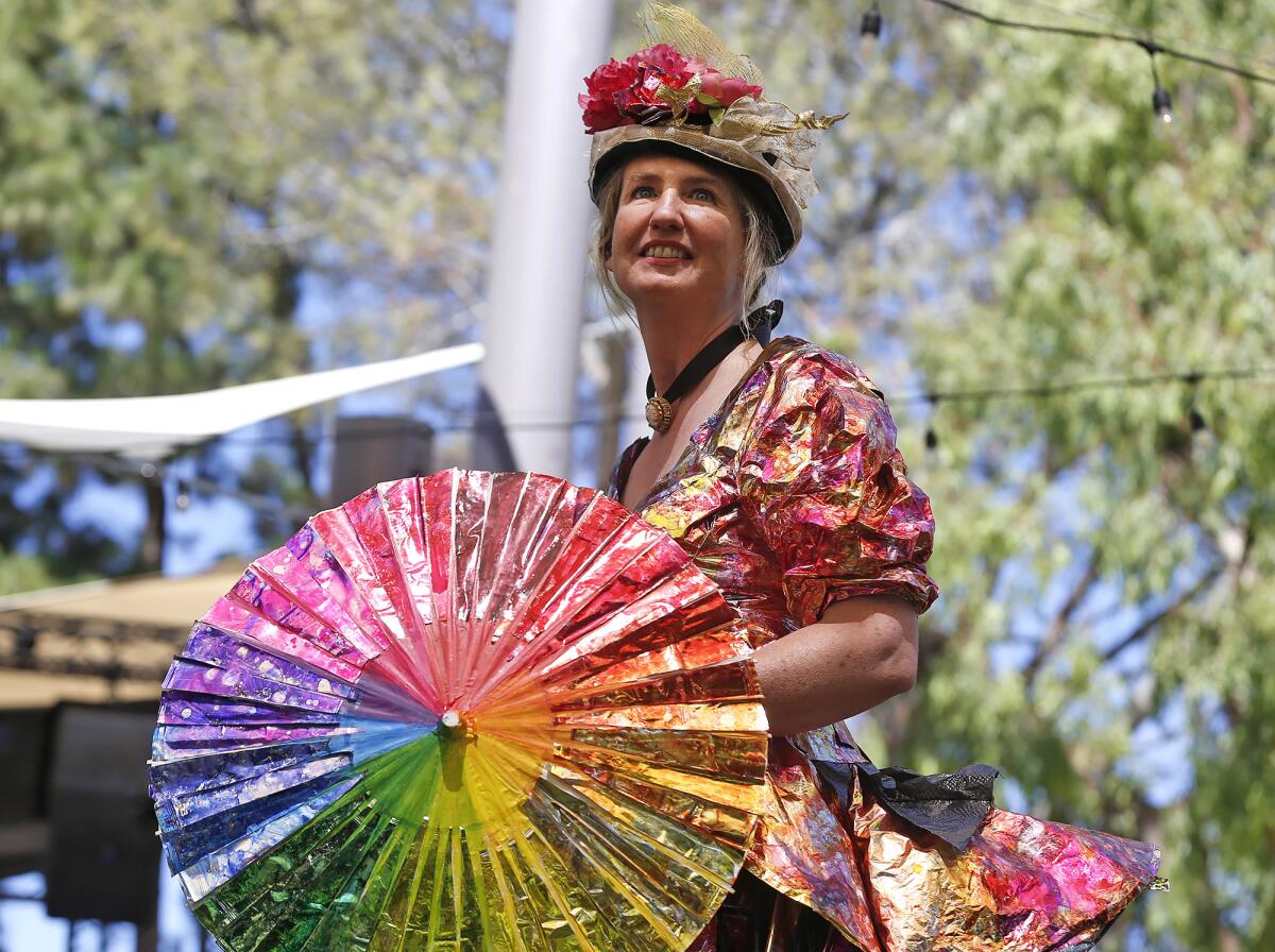 and dress festival 7 Festival Outfit Ideas For a Center Stage Look