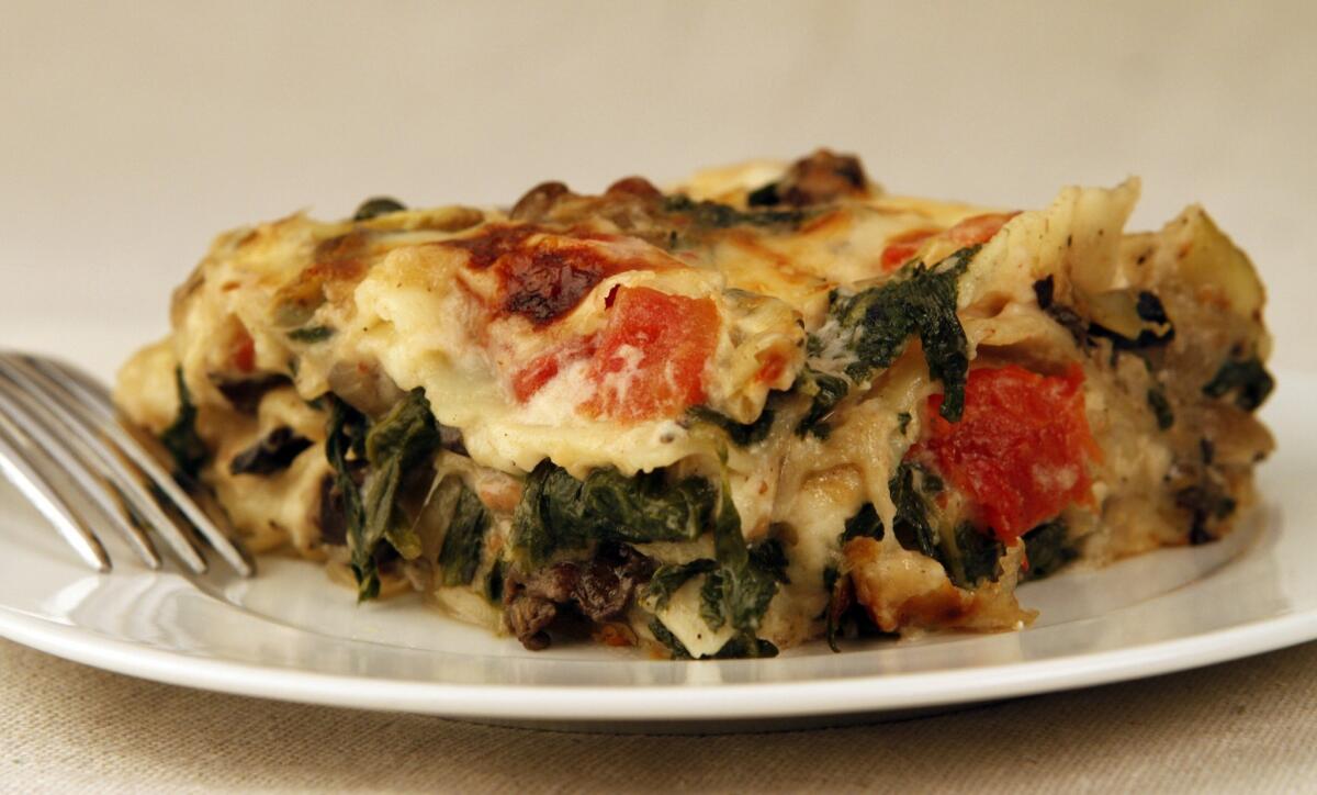 Mushroom and artichoke lasagna. Recipe