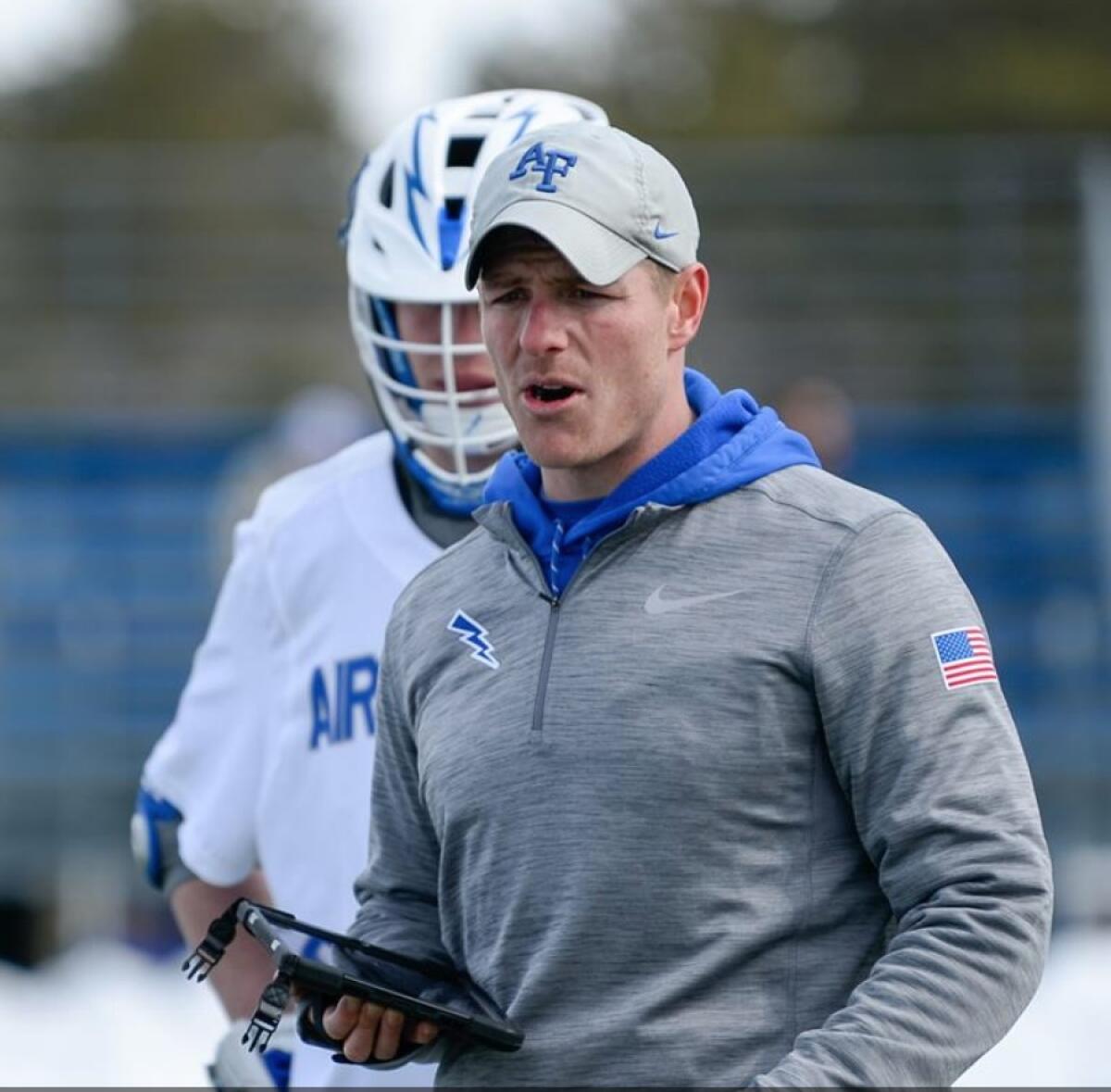 Dan Carson coaching.