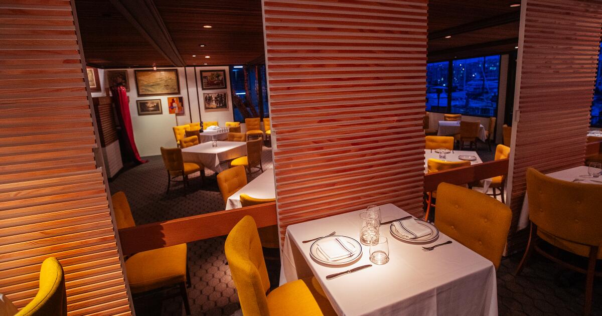 These are the top 7 issues facing the struggling restaurant industry in 2025 These are the top 7 issues facing the struggling restaurant industry in 2025