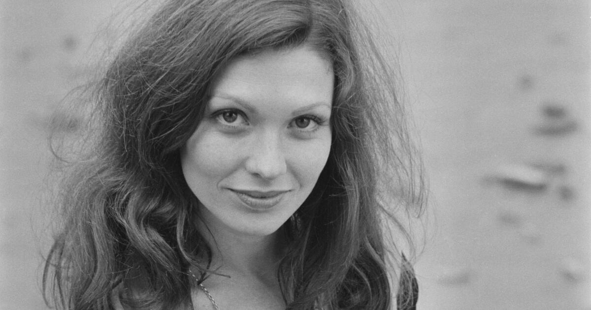 Pamela Salem est morte : British Bond, l’acteur de “Doctor Who” avait 80 ans
