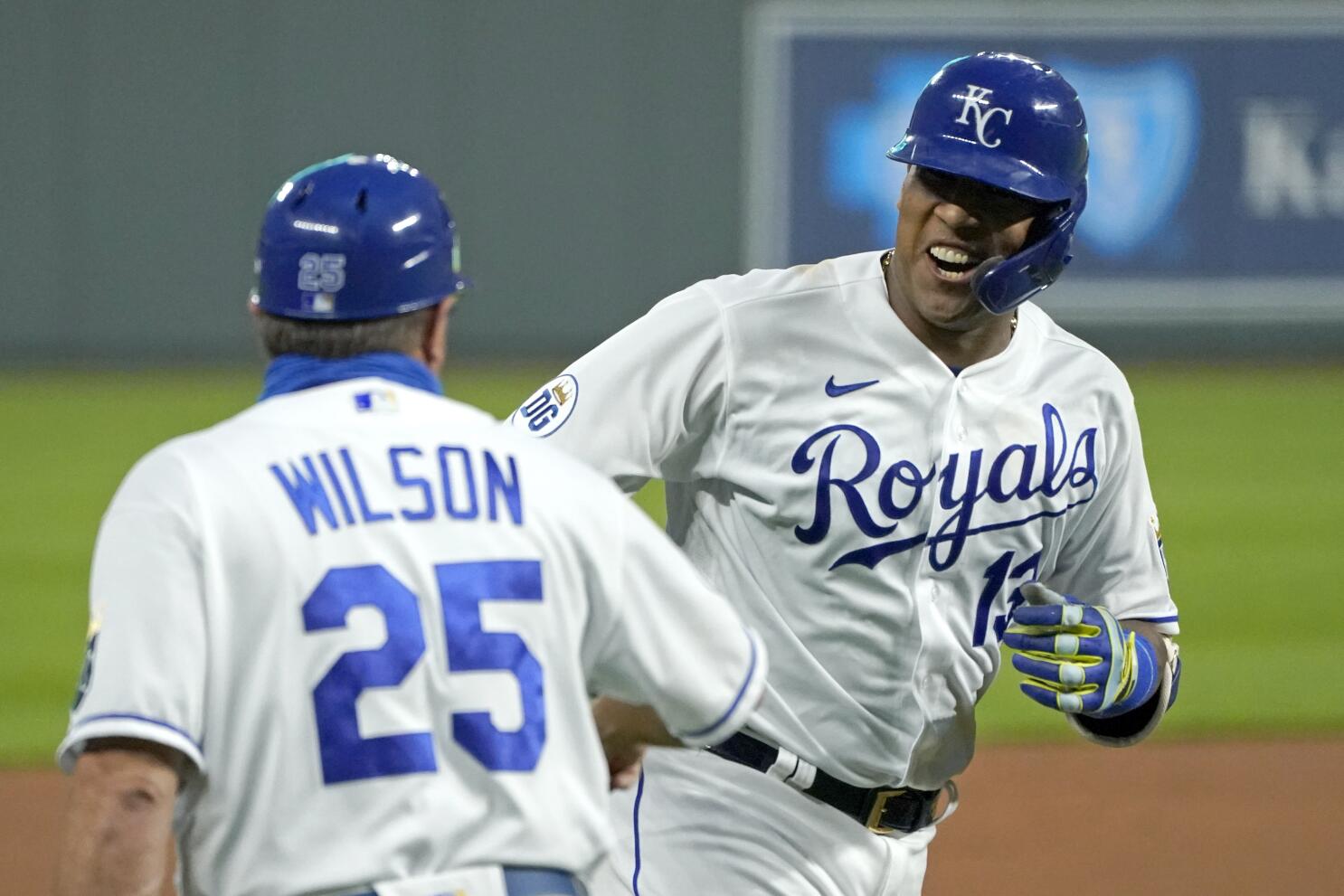Salvador Perez named fourth team captain in Royals history