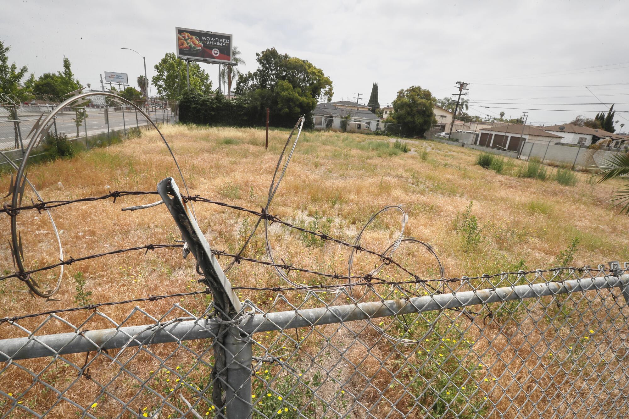 An empty city-owned lot on Manchester Avenue in South Los Angeles