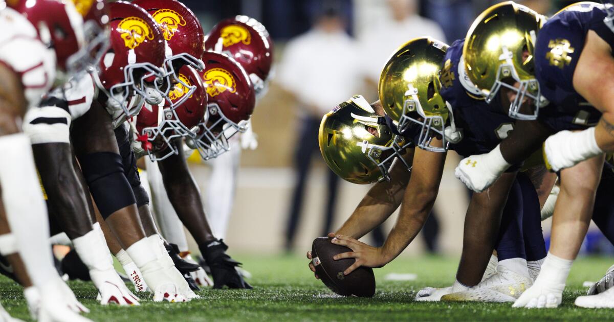 Letters to Sports: Playing the blame game in USC-Notre Dame debacle Letters to Sports: Playing the blame game in USC-Notre Dame debacle