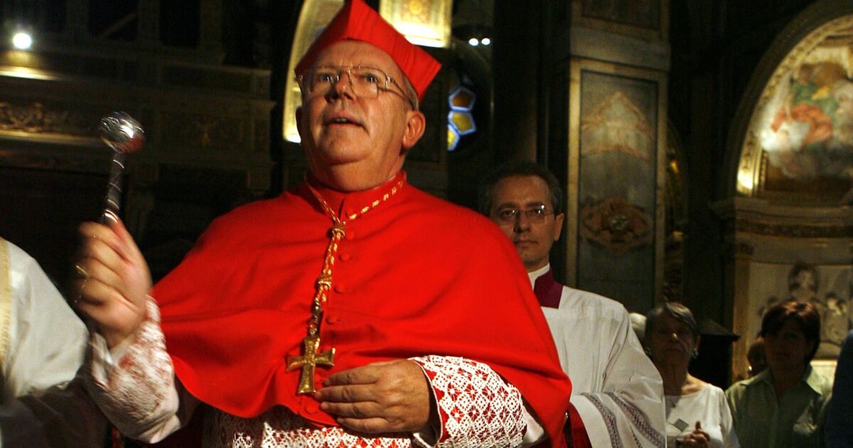 La France enquête sur un cardinal qui a avoué avoir abusé d’une fille