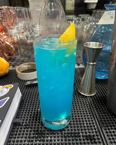 The Blue Crew, a World Series special cocktail at Long Beach bar Watch Me! Sports Bar.