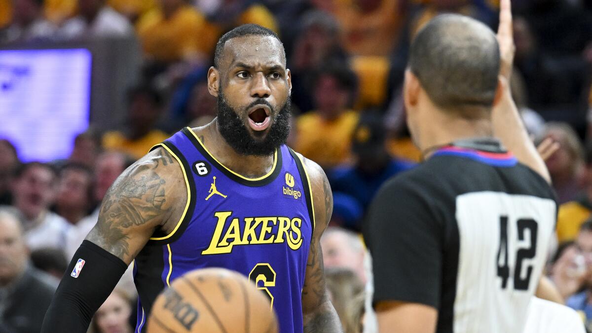 Lakers News LeBron James Confident In Lakers' Defense Despite Game 2  Blowout Loss To Warriors