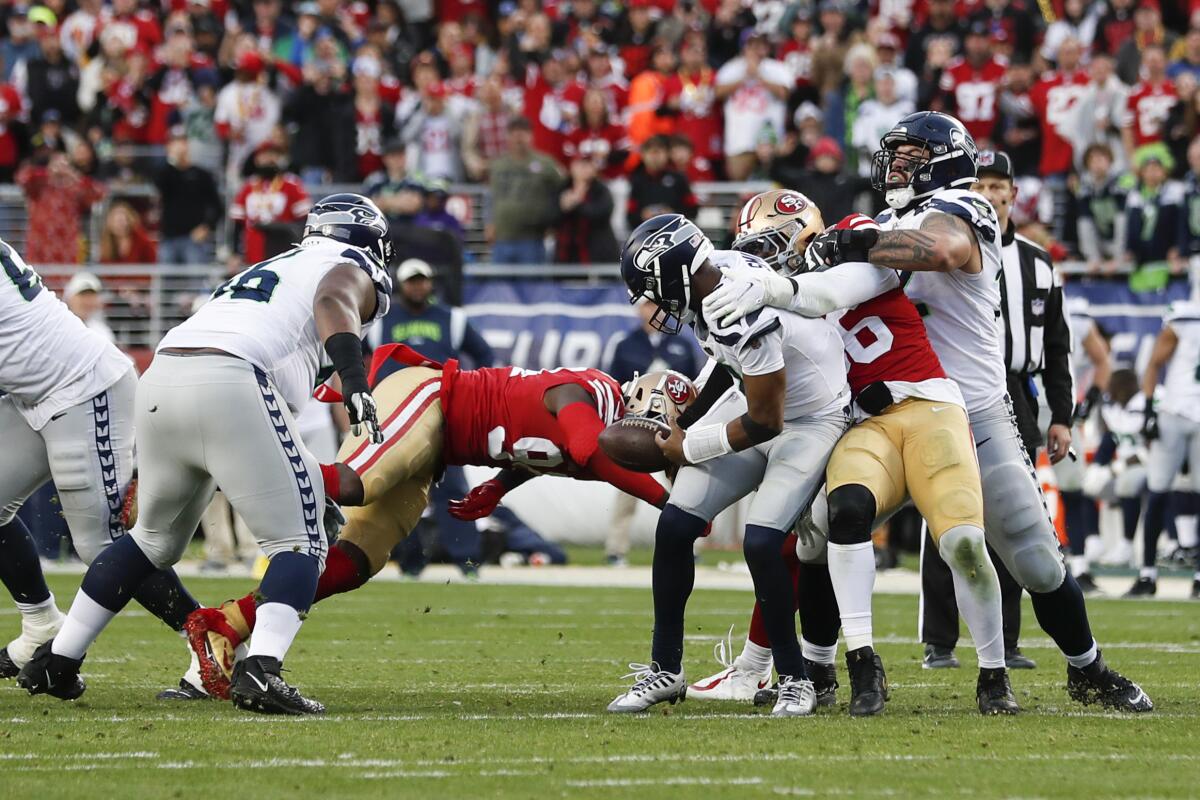 NFL standings: Seahawks, 49ers battle in Week 17 to see who wins West