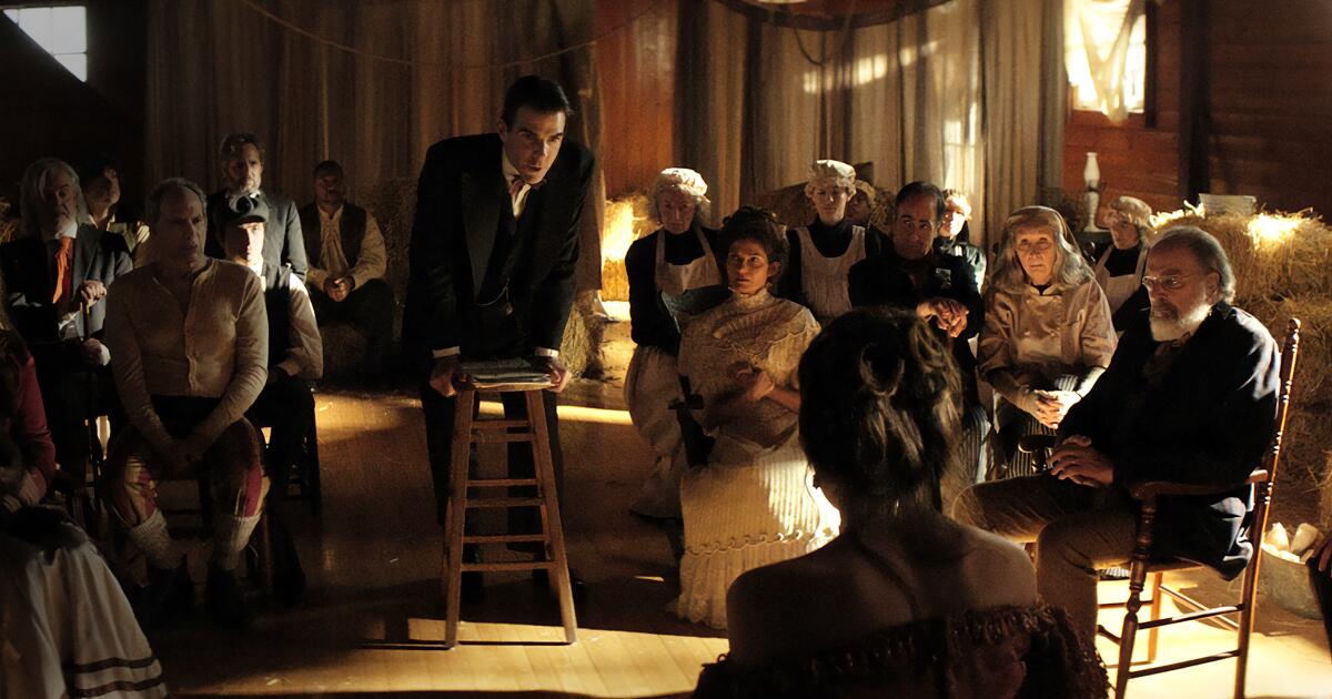 ‘The Artist’-recensie: Grote sterren en historische figuren vullen een vreemde komedie