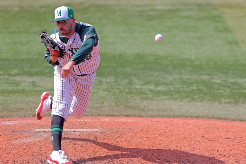 Mexico's relief pitcher Oliver Perez hurls the ball during the eighth inning.