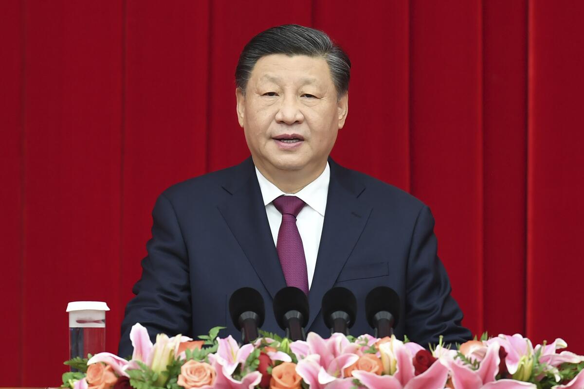 ARCHIVO - En esta foto distribuida por la agencia noticiosa Xinhua, el presidente chino Xi Jinping 