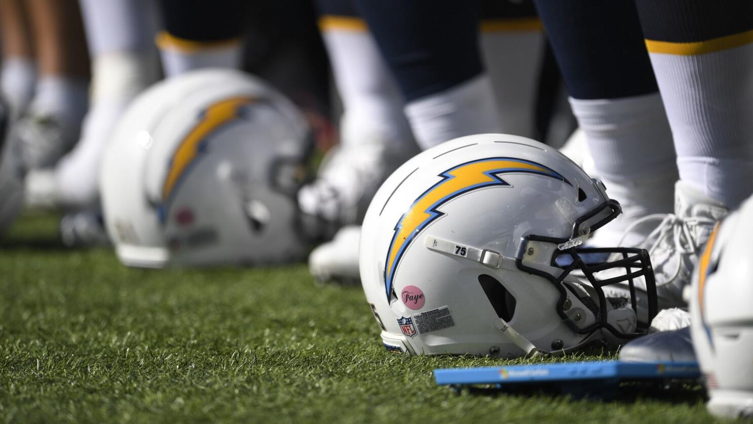 How's this for a new Chargers helmet? - The San Diego Union-Tribune