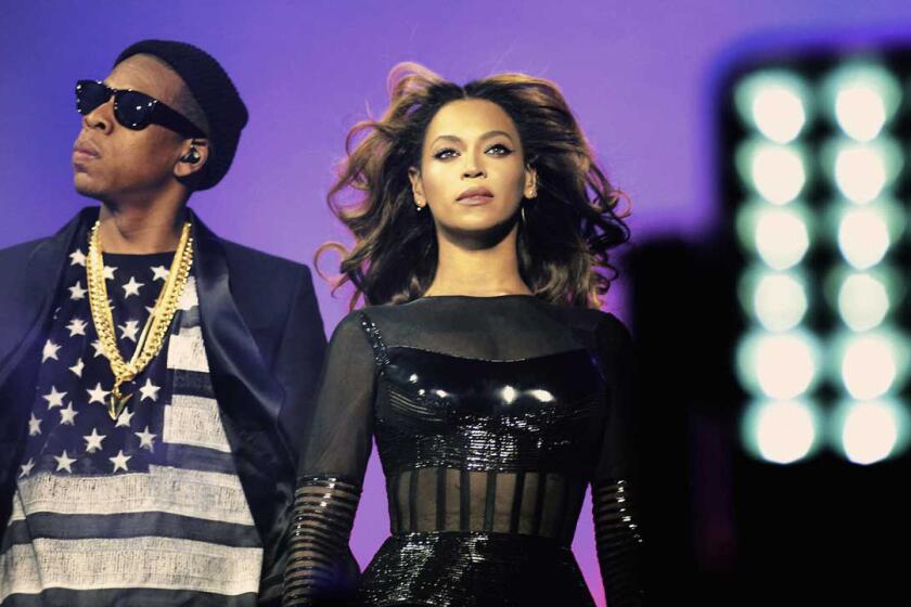 A concert in paris is featured in "On the Run Tour: Beyoncé and Jay Z" on HBO.