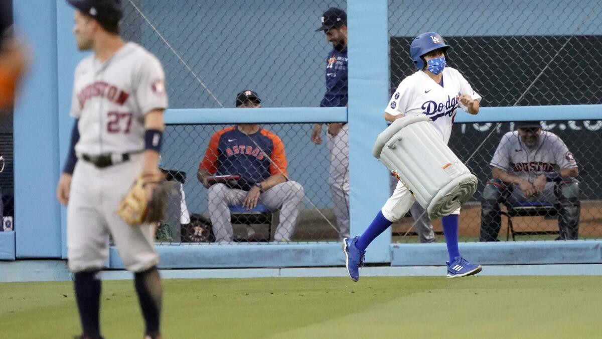 Fans heckling Astros spring opener get signs stolen - The San Diego  Union-Tribune