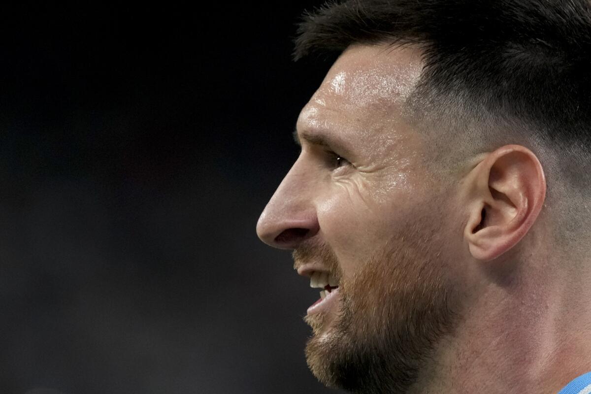 El delantero argentino Lionel Messi durante el partido contra Chile por el Grupo 