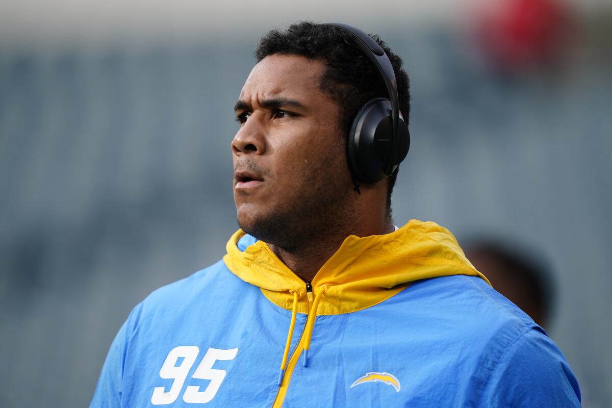 Chargers defensive end Christian Covington warms up before playing the Eagles on Nov. 7