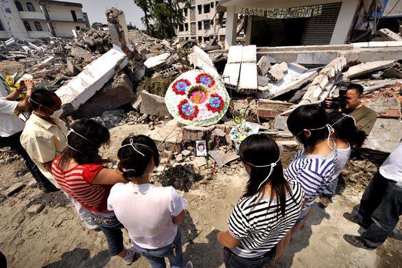 Monday: Day In Photos. China earthquake.