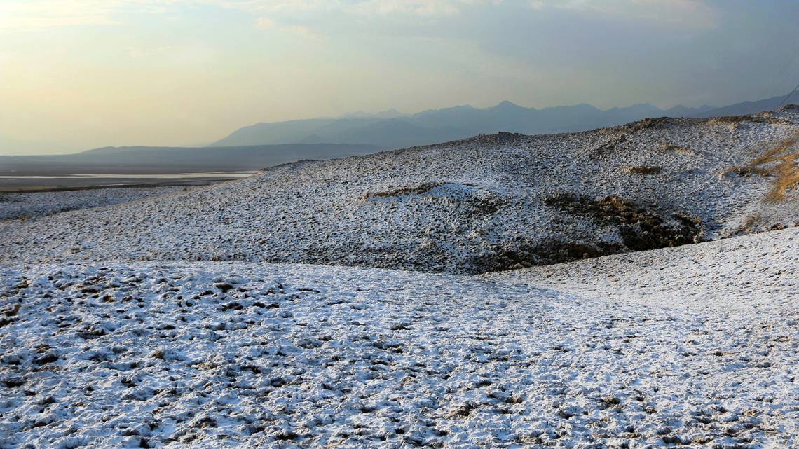 Snow in Death Valley, the hottest place on Earth? It's not what it looks like