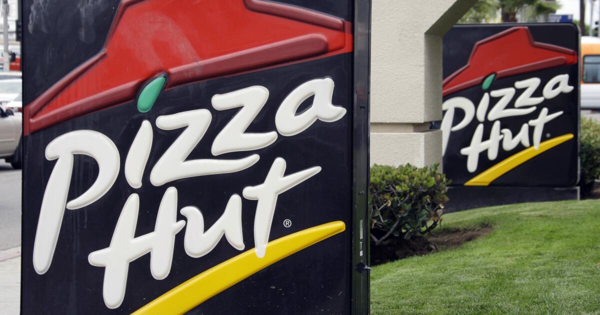 California Pizza Hut franchises to lay off more than 1,100 delivery drivers ahead of wage hike