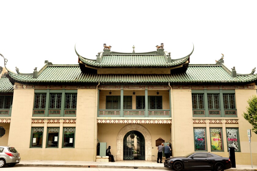 Exterior view of the USC Pacific Asia Museum in Pasadena